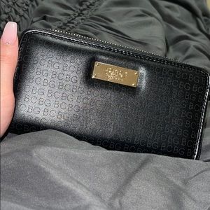 BCBG Paris Wallet